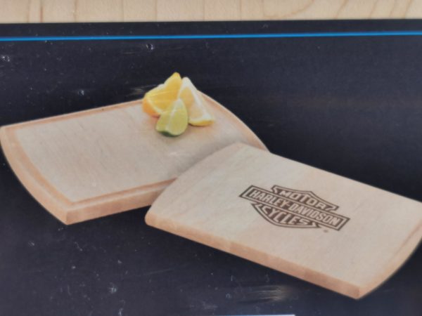 PLANCHE A DÉCOUPER EN BOIS