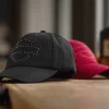 Casquette de baseball ornée Bar & Shield - Piment – Image 3