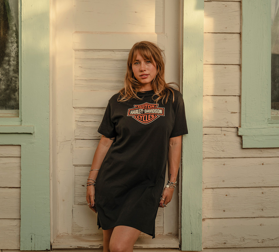 Robe T-shirt Essential H-D pour femmes – Image 4